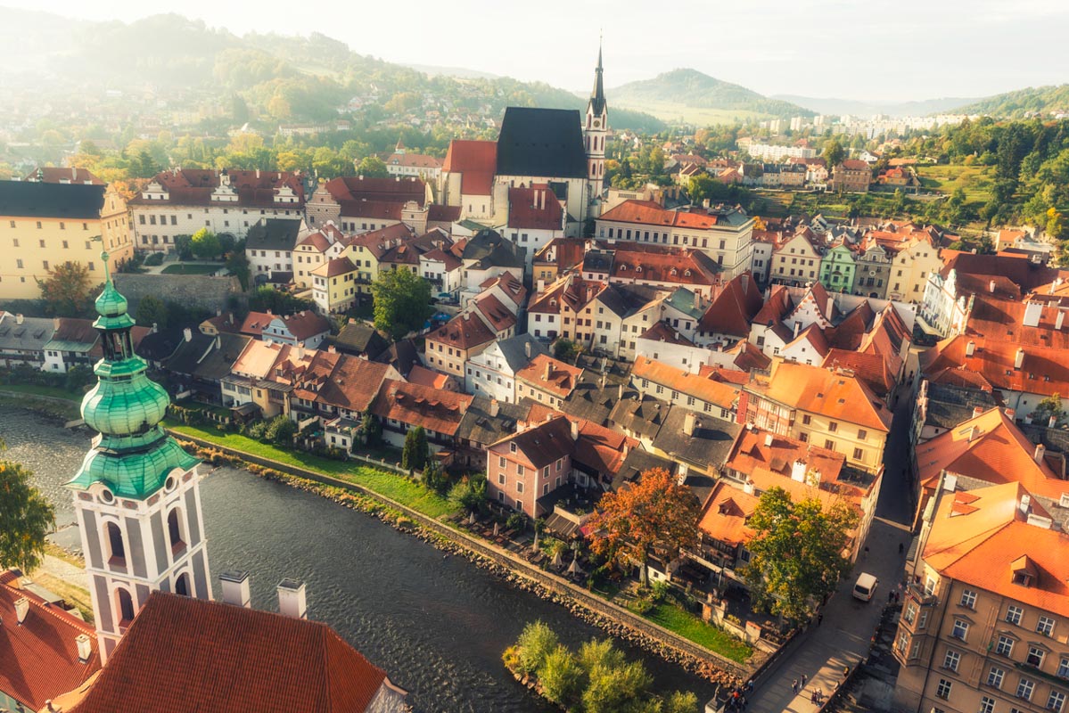 Unvaccinated Americans Can No Longer Visit The Czech Republic