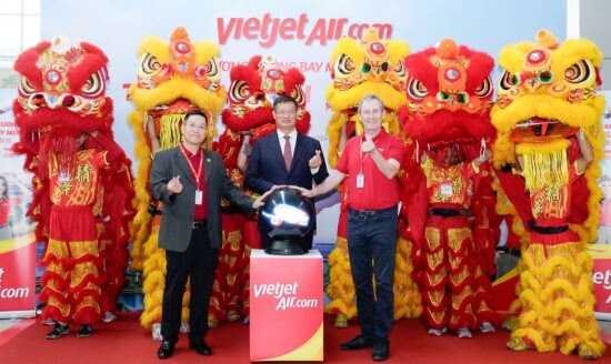 Vietjet debuts its Ho Chi Minh City – Chengdu route on the first day of the Year of Dragon